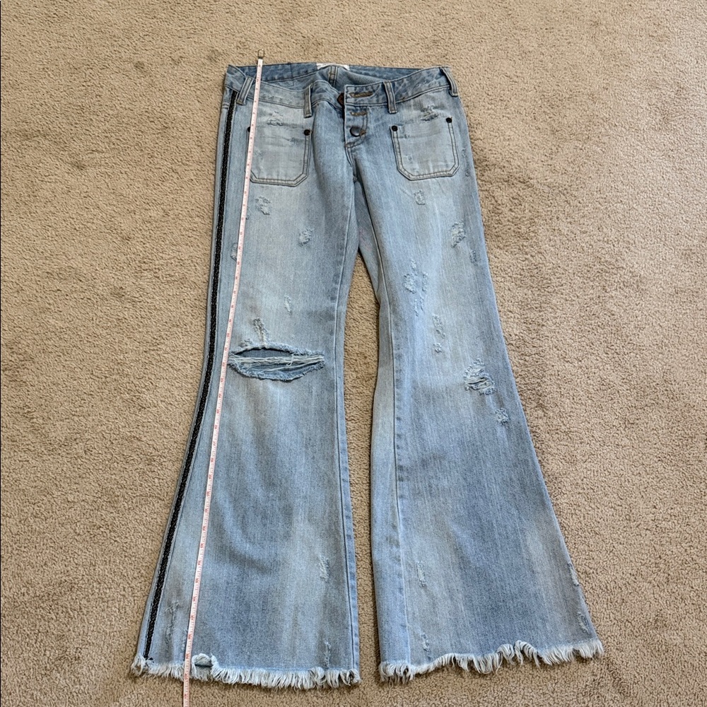 One Teaspoon Le Cats distressed jeans size 26
